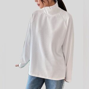 Jeanne Pierre Women’s Turtleneck Sweater Medium Cotton Cozy Knit Contemporary